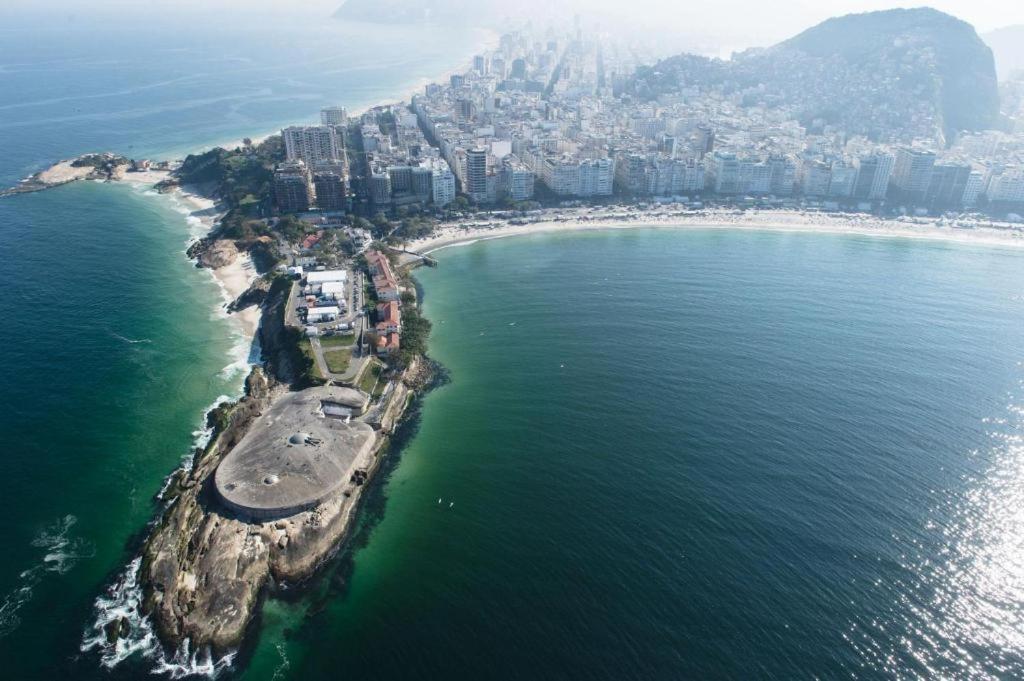 COPACABANA ao lado praia , 3 quartos, 4 banheiros Rio de Janeiro Exterior foto
